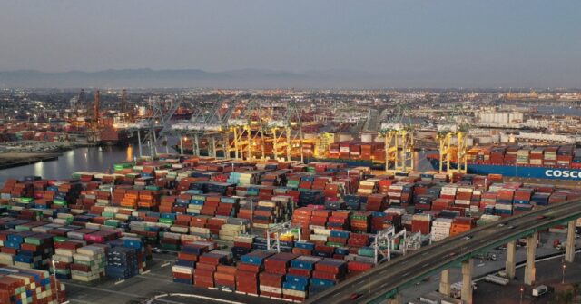Dockworker shortage shuts California ports Breitbart