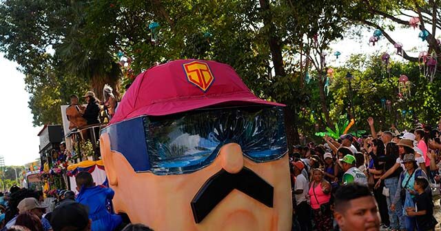 NextImg:Socialist Venezuela Debuts ‘Mustache’ Hotline to Ask Maduro for Emergency Services