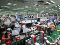 Lockdown Riot Fallout: World’s Largest iPhone Factory Offers Perks to Attract Employees