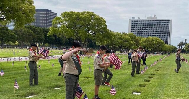 VIDEO: Boy Scouts Place 90K Memorial Day Flags at National Cemetery