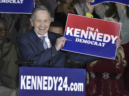 Dennis Kucinich (Josh Reynolds / Associated Press)