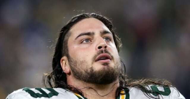 Packer's Player David Bakhtiari Blasts Media for Allowing Joe Biden to Pre-Screen Questions from Press Corps