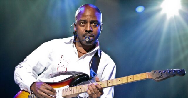 Sheldon Reynolds, Guitarist with Earth, Wind & Fire and The Commodores Dies at 63