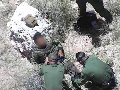 Douglas Station Border Patrol agents rescue a migrant with a compound leg fracture. (U.S. Border Patrol/Tucson Sector)