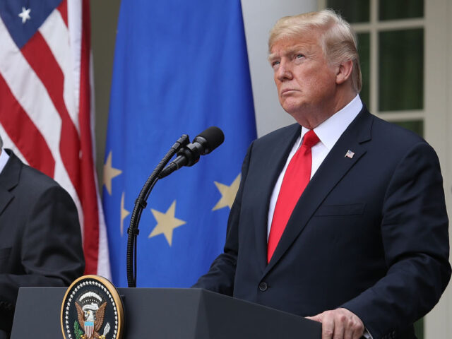 WASHINGTON, DC - JULY 25: U.S. President Donald Trump (R) and European Commission Preside