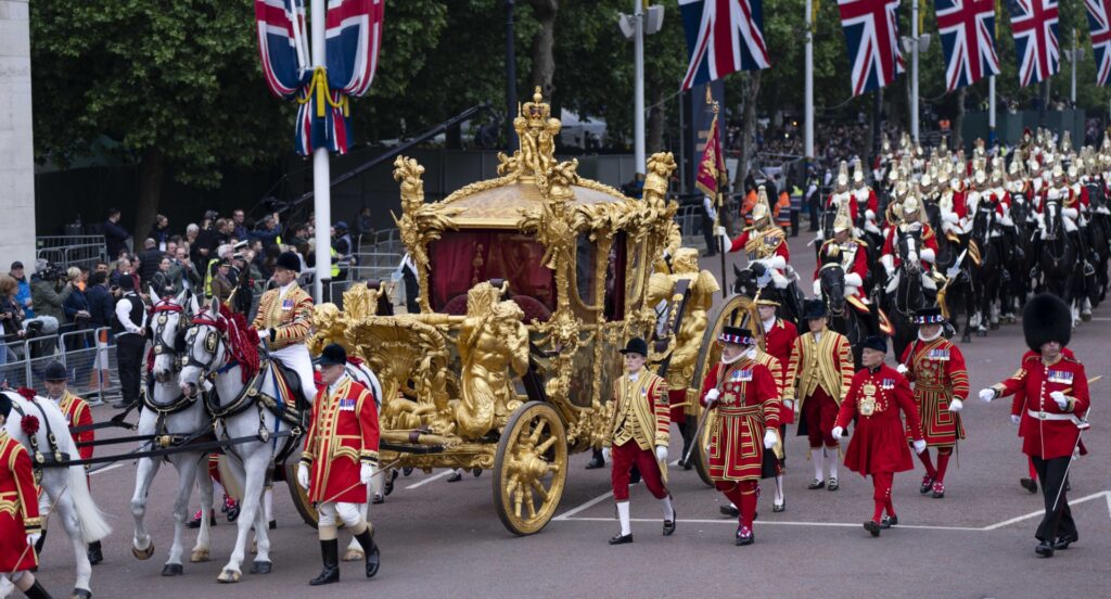 LONDON, ENGLAND - JUNE 05: The Gold State Coach during the Platinum Pageant on The Mall on June 5, 2022 in London, England. The Platinum Jubilee of Elizabeth II is being celebrated from June 2 to June 5, 2022, in the UK and Commonwealth to mark the 70th anniversary of the accession of Queen Elizabeth II on 6 February 1952. (Photo by Mark Cuthbert/UK Press via Getty Images)