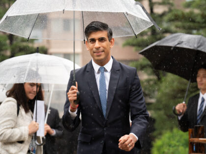 HIROSHIMA, JAPAN - MAY 19: British Prime Minister Rishi Sunak visits the Shukkeien Garden on the sidelines of the G7 summit on May 19, 2023 in Hiroshima, Japan. The G7 summit will be held in Hiroshima from 19-22 May. (Photo by Stefan Rousseau - WPA Pool/Getty Images)