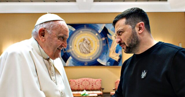 Ukrainian President Zelensky Meets with Pope Francis at the Vatican