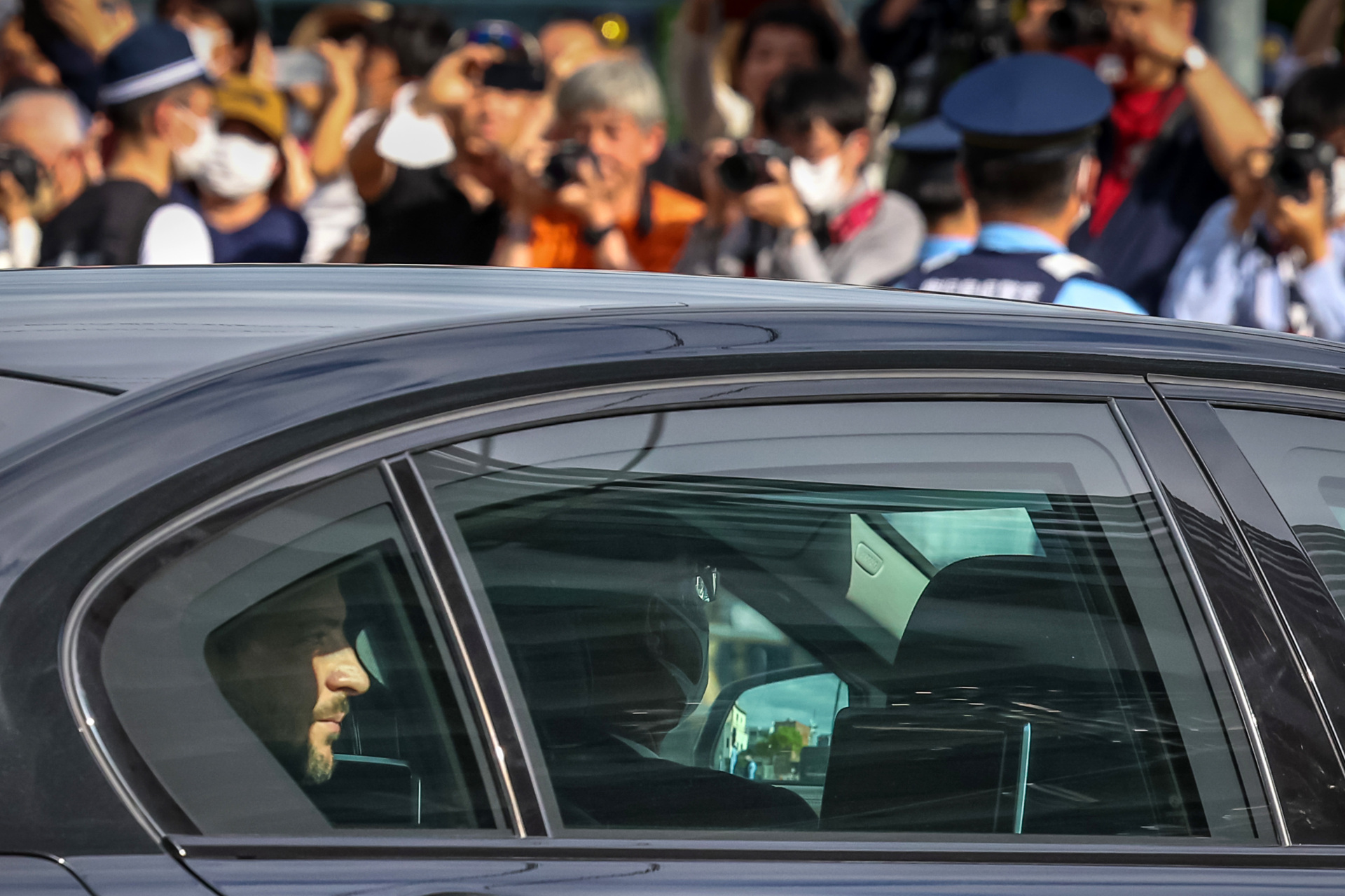 HIROSHIMA, JAPAN - MAY 20: Ukraine's President Volodymyr Zelensky travels in a motorcade as he arrives to meet global leaders at the G7 summit on May 20, 2023 in Hiroshima, Japan. The G7 summit will be held in Hiroshima from 19-22 May. (Photo by Takashi Aoyama/Getty Images)