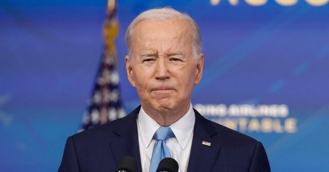 Survey of Economists: Bidenflation Will Remain Stubbornly High