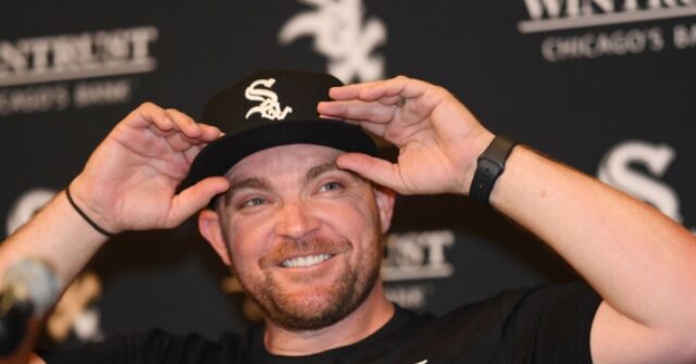 'See You on the Southside': White Sox Closer Liam Hendriks Reactivated After Cancer Diagnosis