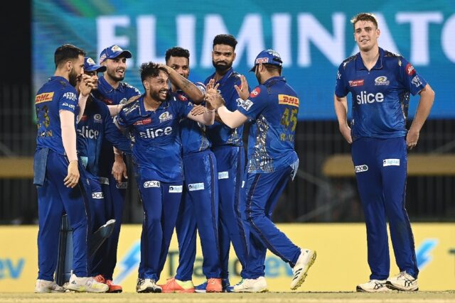 Akash Madhwal (4L) celebrates with teammates after the dismissal of Lucknow Super Giants'