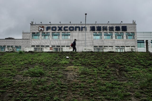 Foxconn predicts a three-digit growth for its artificial intelligence server business due