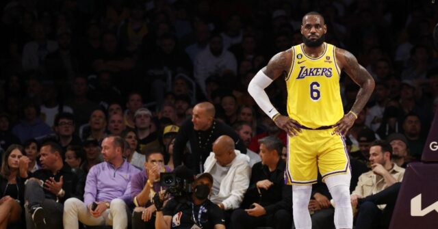 LeBron James Mulling Retirement After Lakers Exit: ESPN - Breitbart