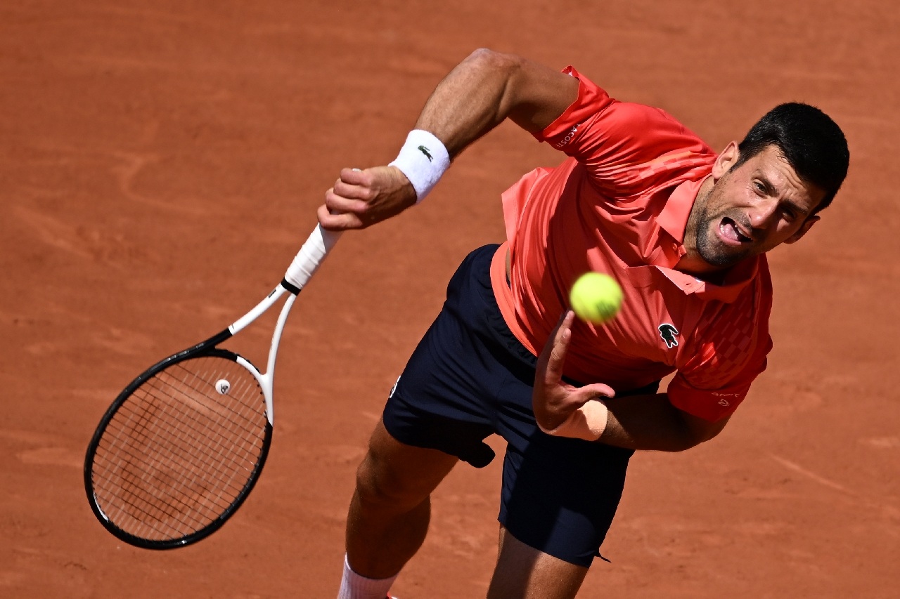 French Open: Carlos Alcaraz blasts past qualifier Flavio Cobolli in first  round