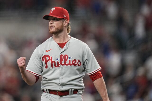 Kimbrel 8th pitcher in MLB history to earn 400 saves, Phillies beat ...