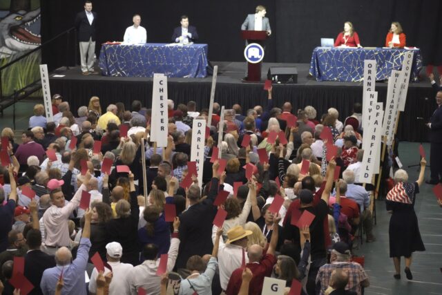 South Carolina Republicans Hear Pitches From 2024 Candidates, Reelect ...