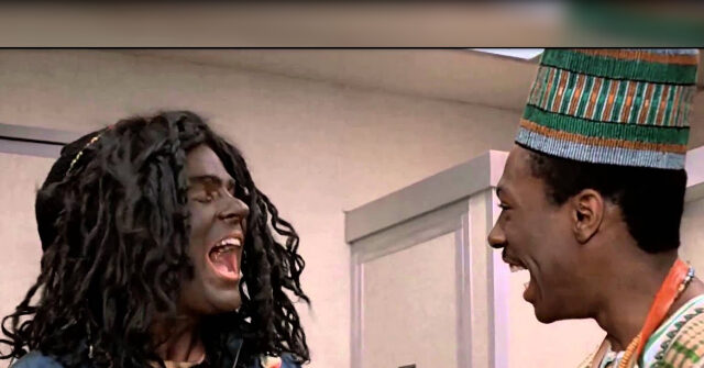 Dan Aykroyd Says Eddie Murphy Didn't Object to His Blackface Scene in 'Trading Places'