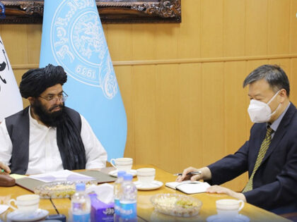 Mullah Hidayatullah Badri, met with #Chinese Ambassador Wang Yu in Kabul.