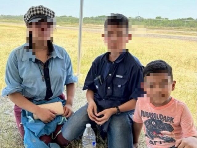 Texas DPS troopers found three Honduran migrant children on the bank of the Rio Grande nea