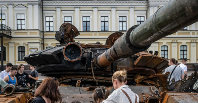Experts: Biden's Gamble on Russian Nukes Leaves 'New York Vulnerable'