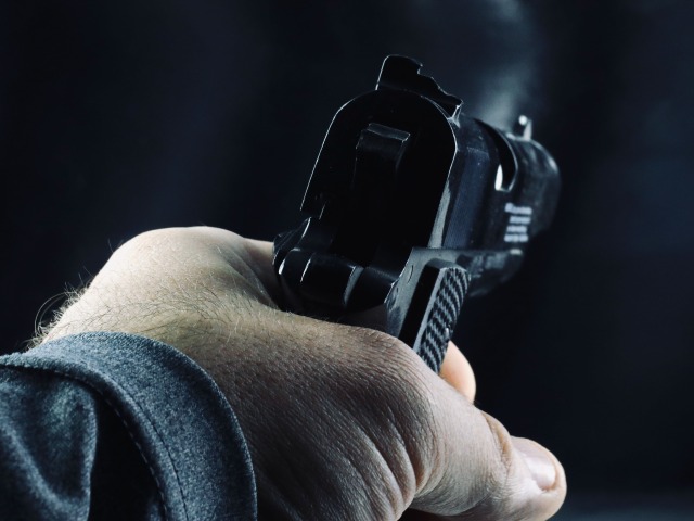 Texas Liquor Store Clerk Shoots, Fatally Wounds Alleged Thief - Vimarsana News