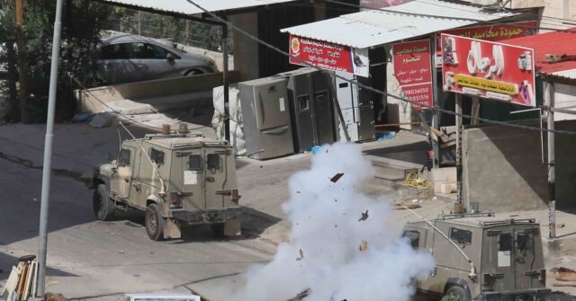Seven Israeli Soldiers Wounded in Arrest Firefight in Jenin