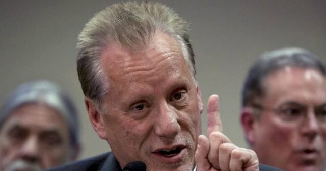 James Woods Blasts Establishment's Plan to Take Down Trump: 'Unrelenting Assault on the One True Outsider to the Swamp'