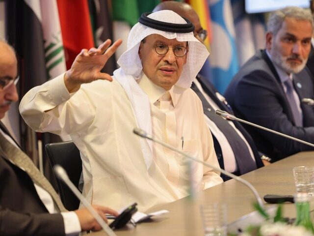 Abdulaziz bin Salman, Saudi Arabia's energy minister, center, speaks during a news co