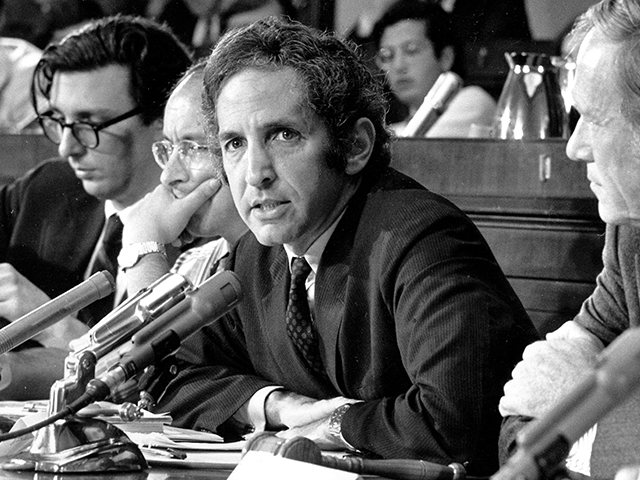 Pentagon Papers Whistleblower Daniel Ellsberg Dead at 92 - Vimarsana News