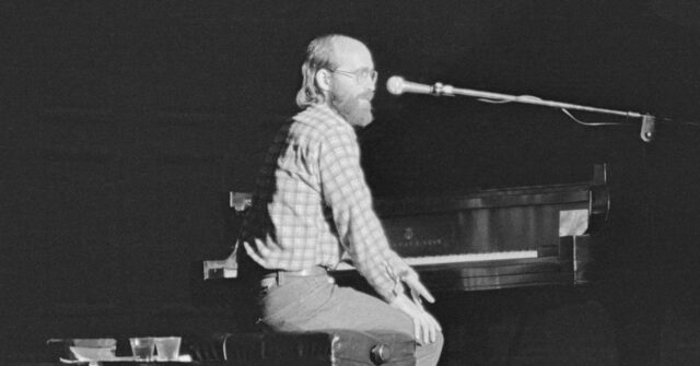 George Winston, Million-Selling Pianist Known for His Melodic Style, Dead at Age 73