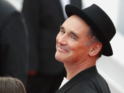 CANNES, FRANCE - MAY 14: Mark Rylance attends the "The BFG (Le Bon Gros Geant - Le BGG)" premiere during the 69th annual Cannes Film Festival at the Palais des Festivals on May 14, 2016 in Cannes, France. (Photo by Mike Marsland/Mike Marsland/WireImage)