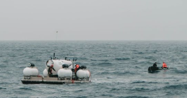 'Last Text' of Missing Billionaire Spoke of Bad Weather Hampering Mission