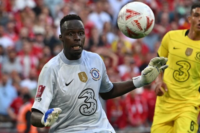 Chelsea goalkeeper Edouard Mendy (C) has joined Al-Ahli