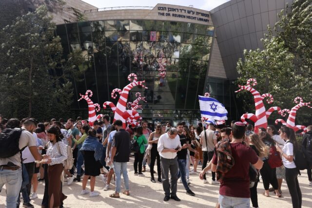 Students gather during a campaign rally for Benjamin Netanyahu at the Ariel university in