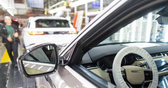 Indian Owner of Jaguar Land Rover to Build Car Battery Factory in UK