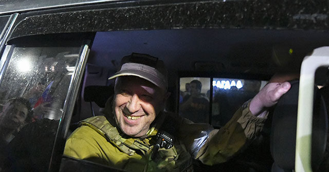 Mutiny Canceled: Russia Returns Two Tons of Loot Worth $111 Million to Wagner Warlord Prigozhin