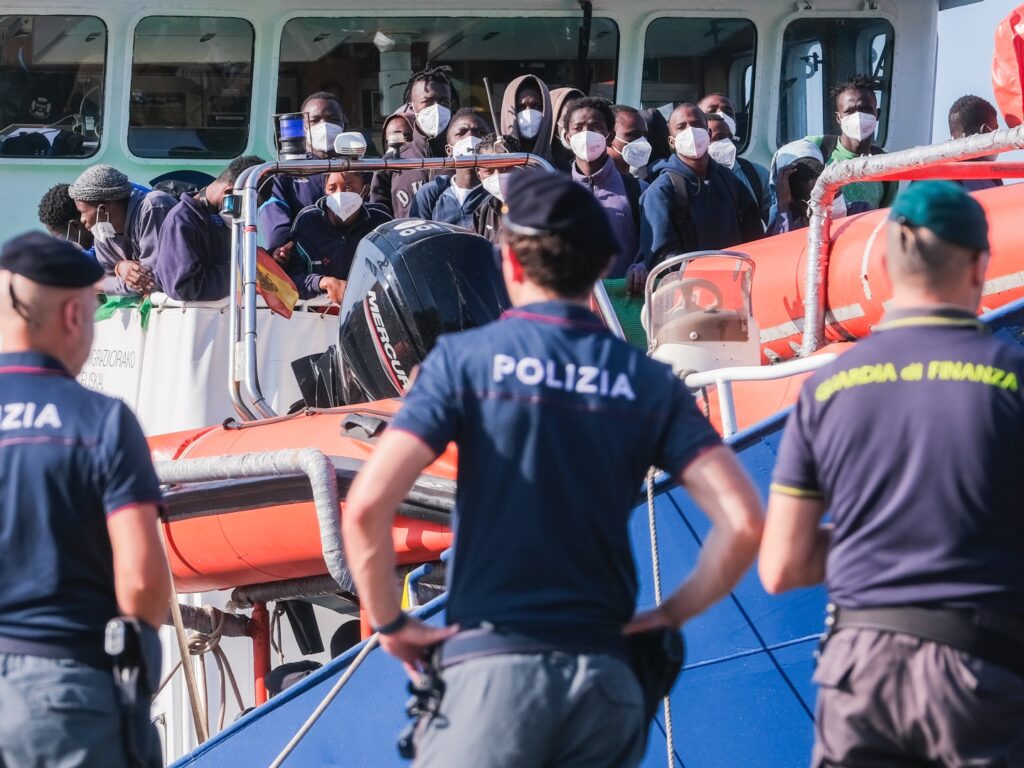 SALERNO, CAMPANIA, ITALY - 2023/06/25: Arrival of the ship AitaMari of the NGO Salvamento Maritimo Humanitario, which picked up 172 migrants including two infants and 55 minors off the island of Lampedusa. (Photo by Antonio Balasco/KONTROLAB/LightRocket via Getty Images)
