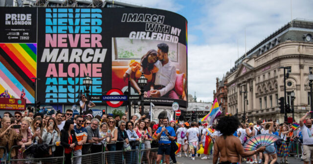 Plan to Build Mega-Mosque on Iconic Piccadilly Square Back Again