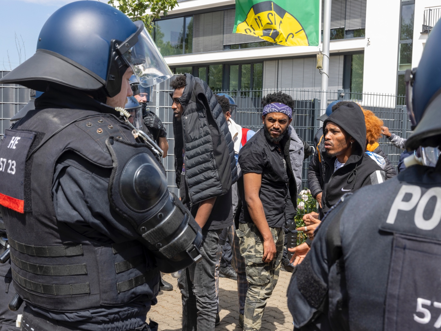 Over 20 Police Officers Injured at Eritrean 'Cultural Event' in Germany - Vimarsana News