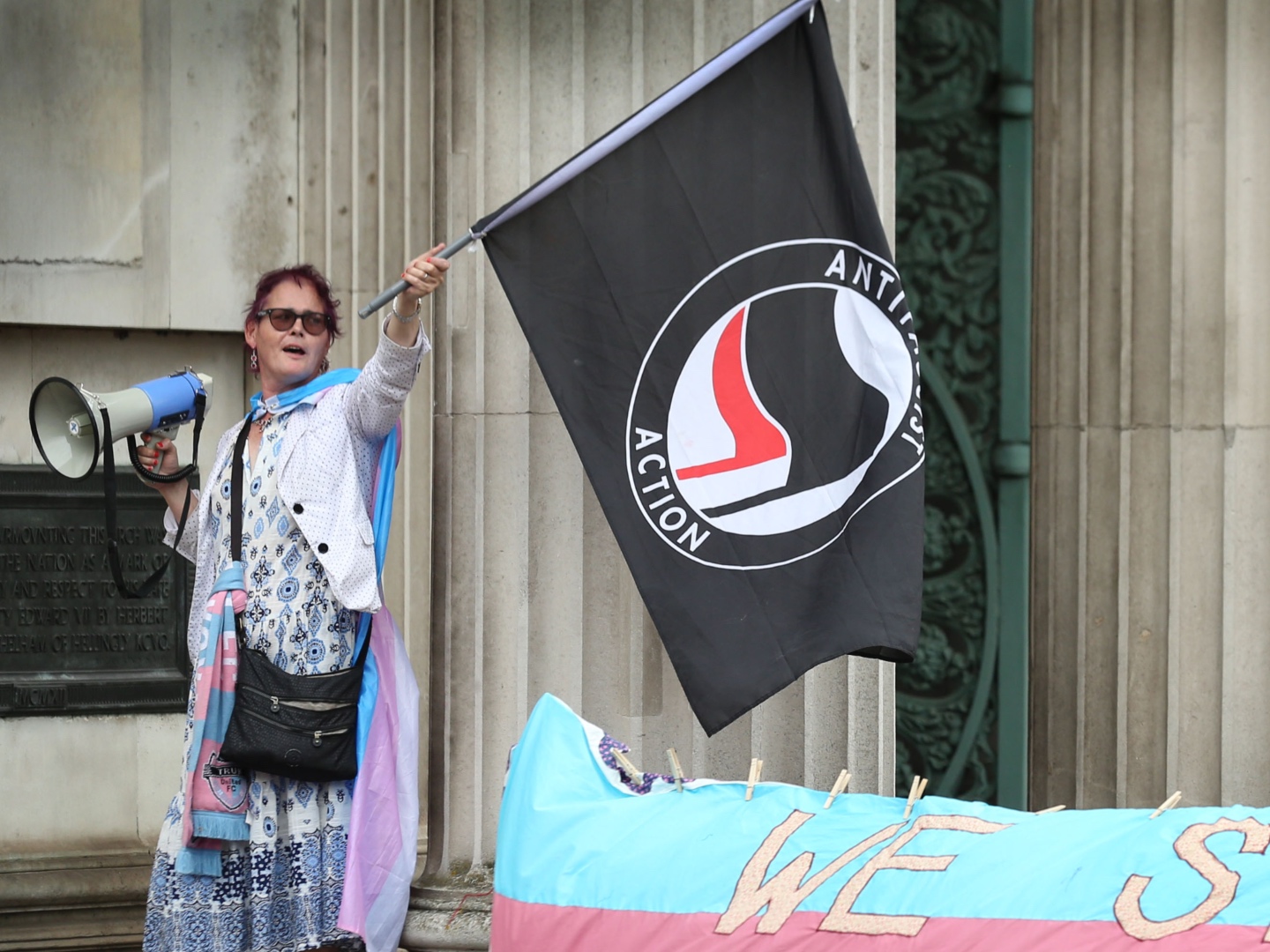 'Trantifa': Convicted Trans Kidnapper Tells Pride Crowd to Punch 'TERFs' - Vimarsana News
