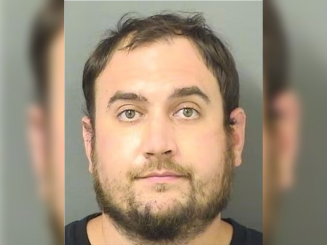 Police: Florida Husband Beat Victim with Bat After Catching Him with Wife - Vimarsana News