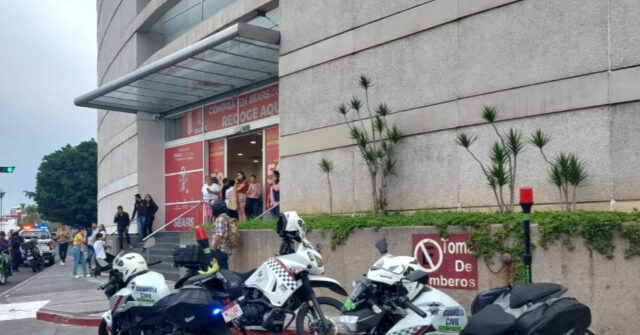 VIDEO: Shoppers Panic During Mall Shootout in Mexico