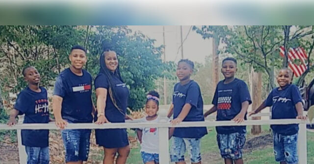 Mississippi Mom Adopting Five Brothers and a Sister