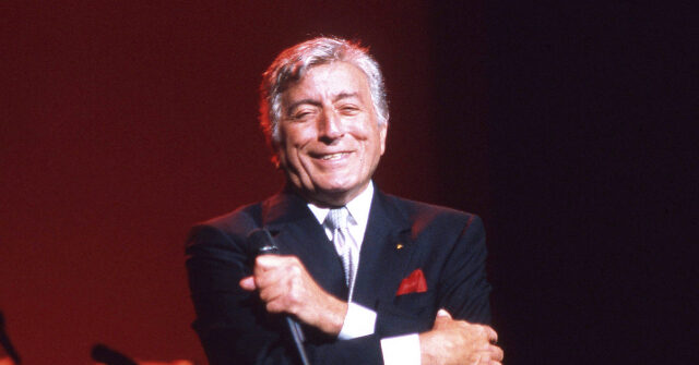 Watch: Tony Bennett's Greatest Live Performances