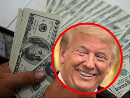 Trump-Rakes in Fundraising Money