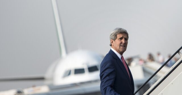 John Kerry Flies to China for (Another) Meeting with World's Biggest Polluter