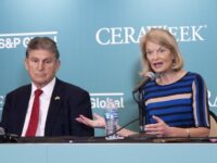 Murkowski: If 2024 Is Trump or Biden ‘I’d Go With Joe Manchin’