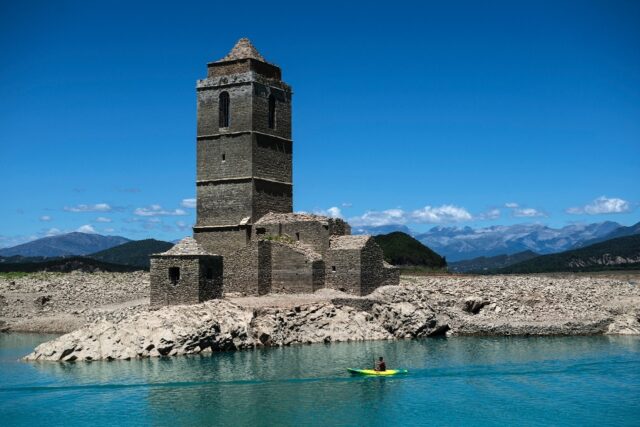 The ruins of the Church of Mediano, normally submerged in the waters of the Mediano reser