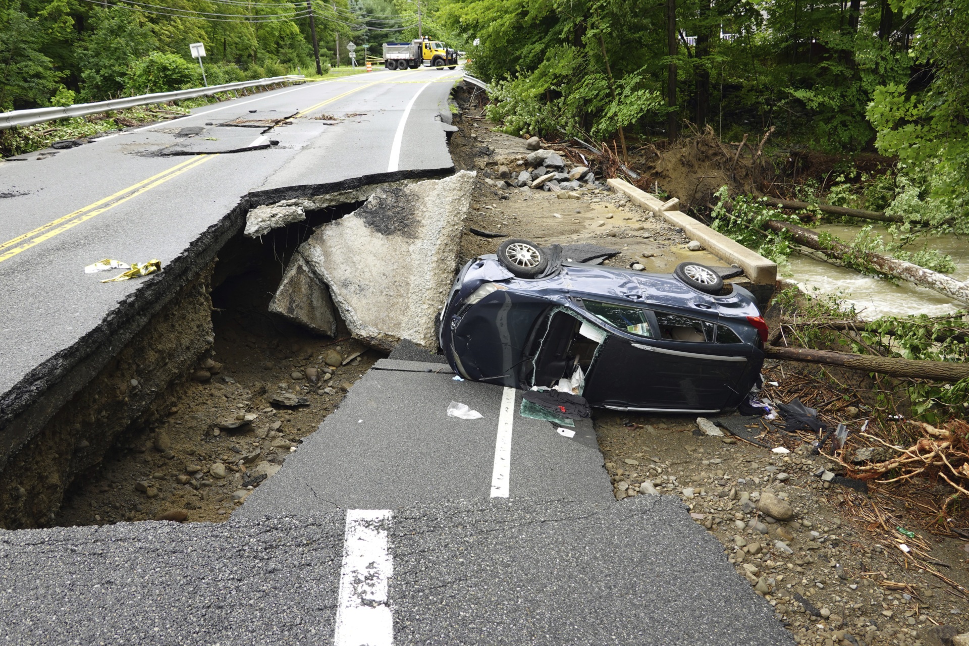 Rescuers brace for more rain as relentless storms flood Northeast, Vermont hit hard - Vimarsana News